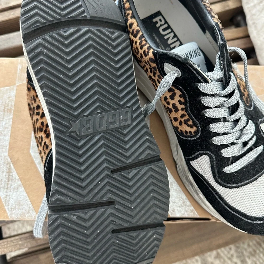 Golden Goose Running Sneakers - Picture 3 of 3